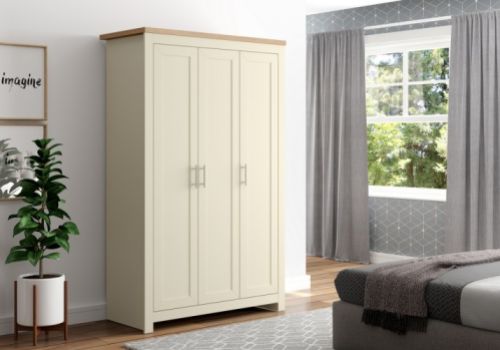 Birlea Winchester 3 Door Wardrobe In Cream And Oak