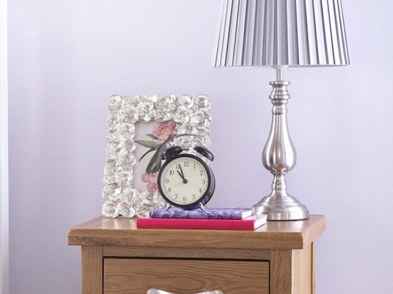 GFW Bowthorpe Oak Bedside