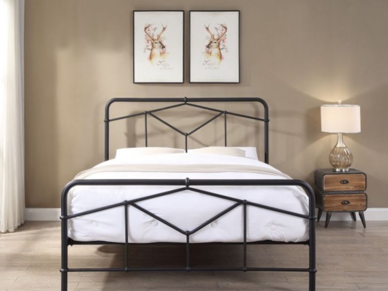 Flintshire Axton 4ft6 Double Black Metal Bed Frame