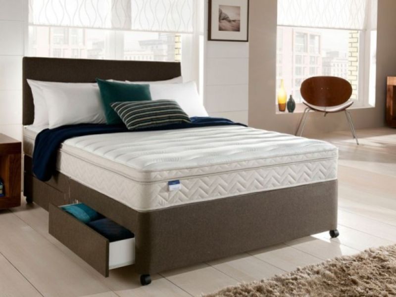 Silentnight Oslo 4ft 6 Double Miracoil Spring System with Memory Foam Divan Bed