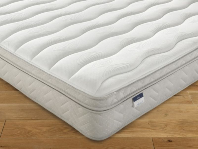 Silentnight Oslo 4ft 6 Double Miracoil Spring System with Memory Foam Divan Bed