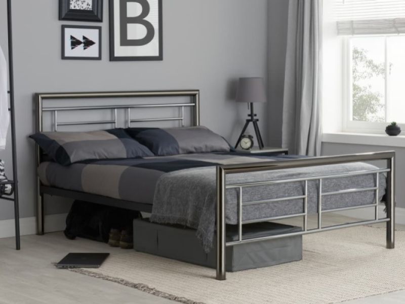 Birlea Montana Chrome and Nickel 4ft6 Double Metal Bed Frame