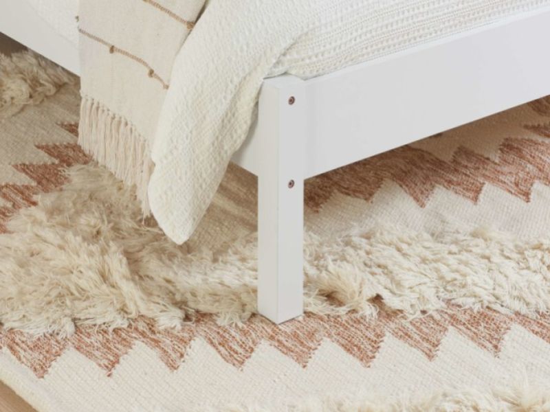 Birlea Croxley Rattan And White Finish 5ft Kingsize Bed Frame