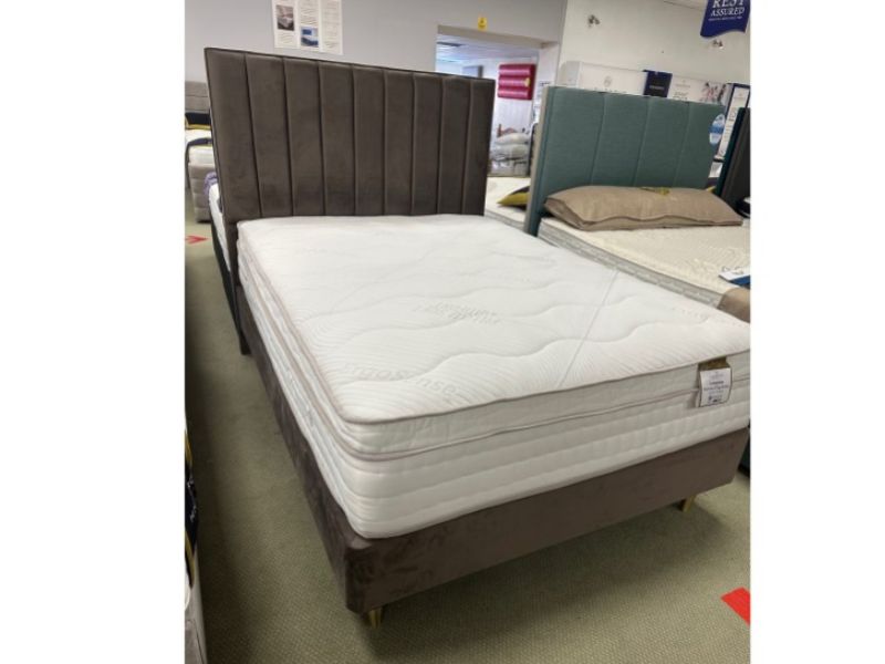 STORE CLEARANCE Ventnor 2000 Pocket 4ft6 Double Shallow Base Bed With Headboard