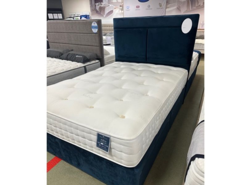 STORE CLEARANCE Majesty 2000 Pocket 4ft6 Double 2 Plus 2 Drawer Bed With Deluxe Headboard