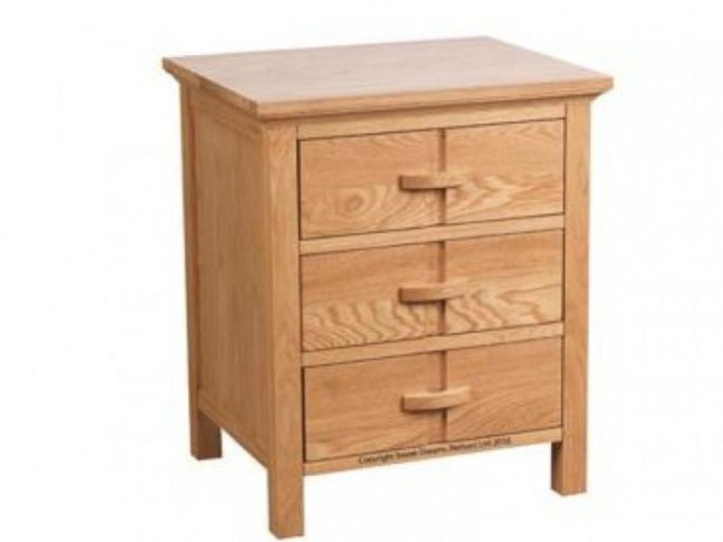 Sweet Dreams Wren 3 Drawer Bedside Cabinet in Oak