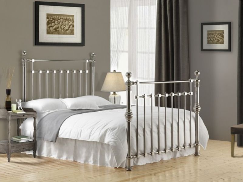 Time Living Edward 4ft6 Double Chrome Metal Bed Frame