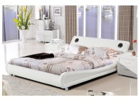 Sleep Design Madrid 5ft Kingsize White Faux Leather Bed Frame With Bluetooth Speakers Thumbnail