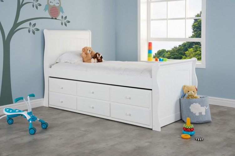 white wooden cabin bed