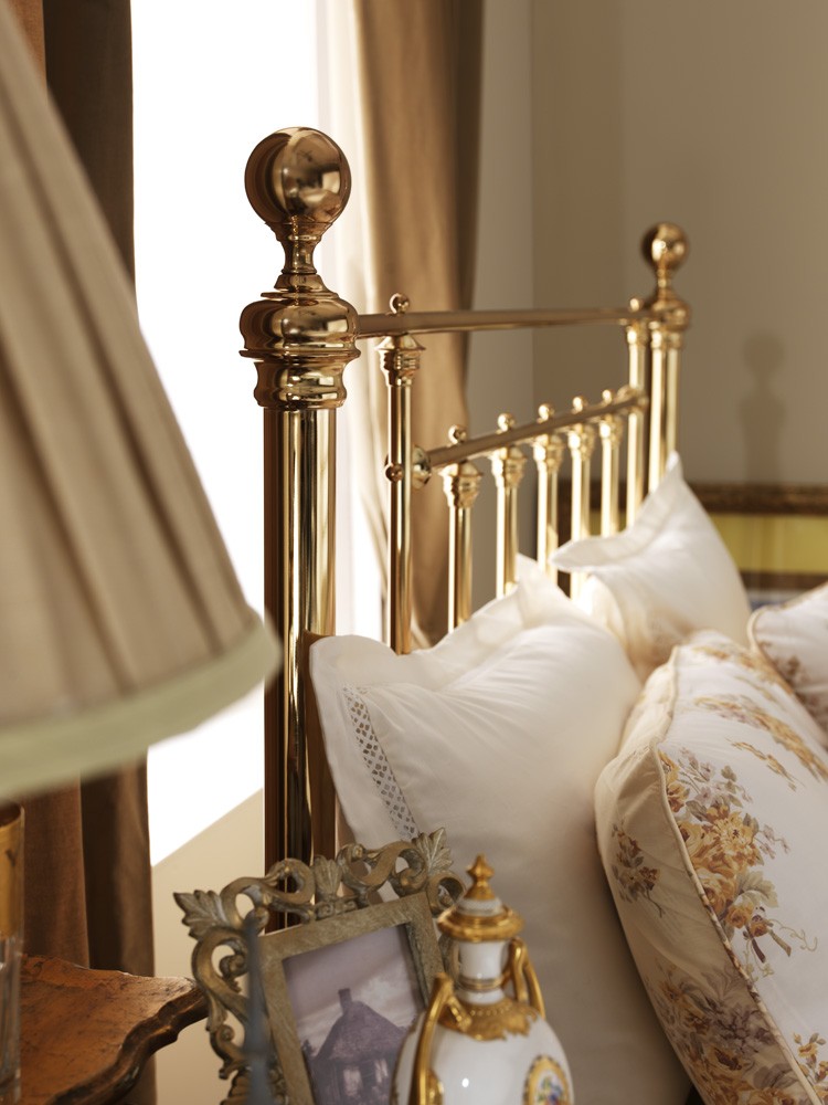 Serene Benjamin 5ft King Size Brass Metal Bed Frame by UK Bed Store