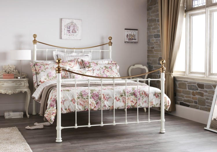 Double Iron Bed White Double Iron Bed White